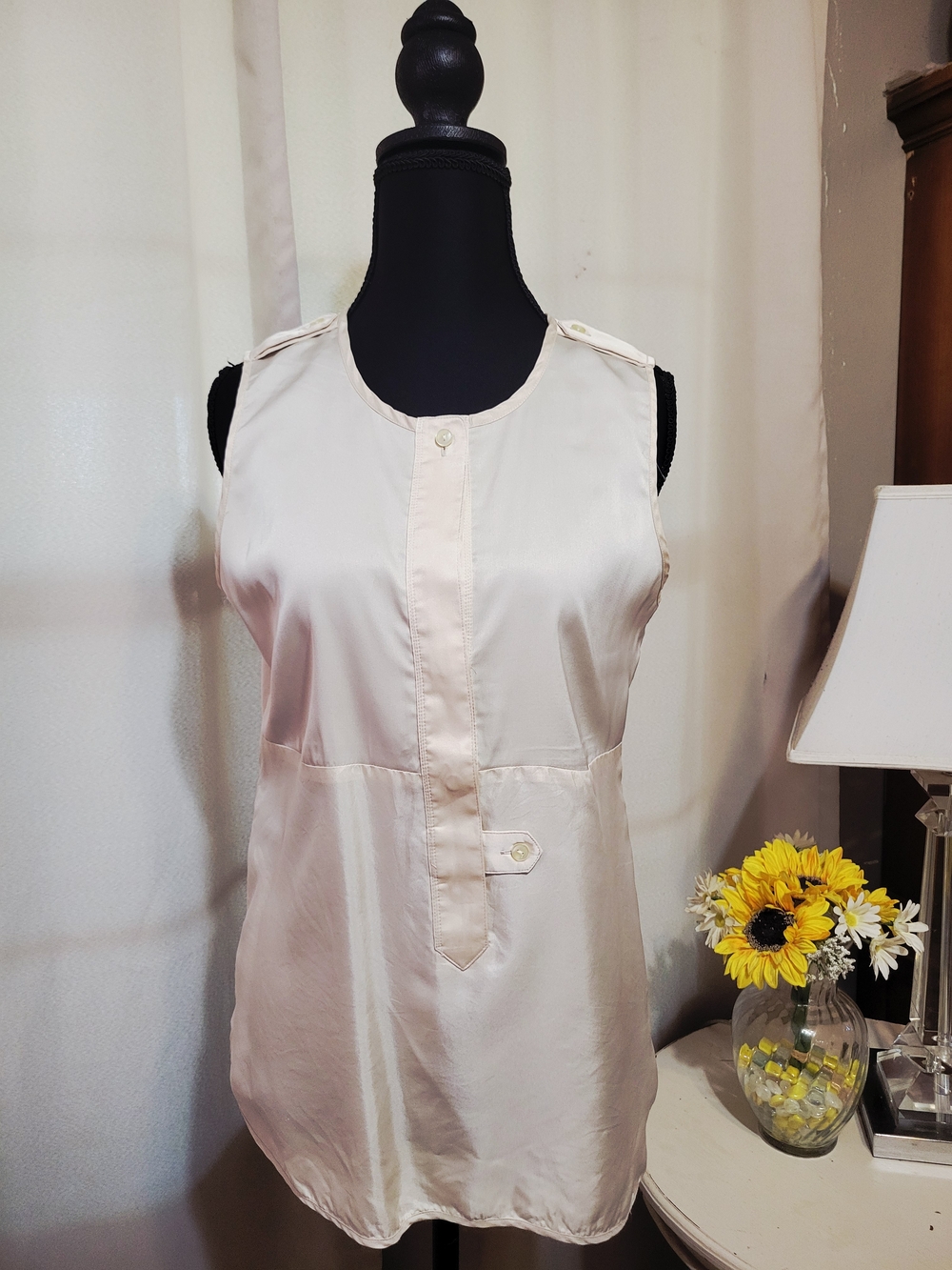 Ann Taylor Cream Satin Sleeveless Button-Front Tunic